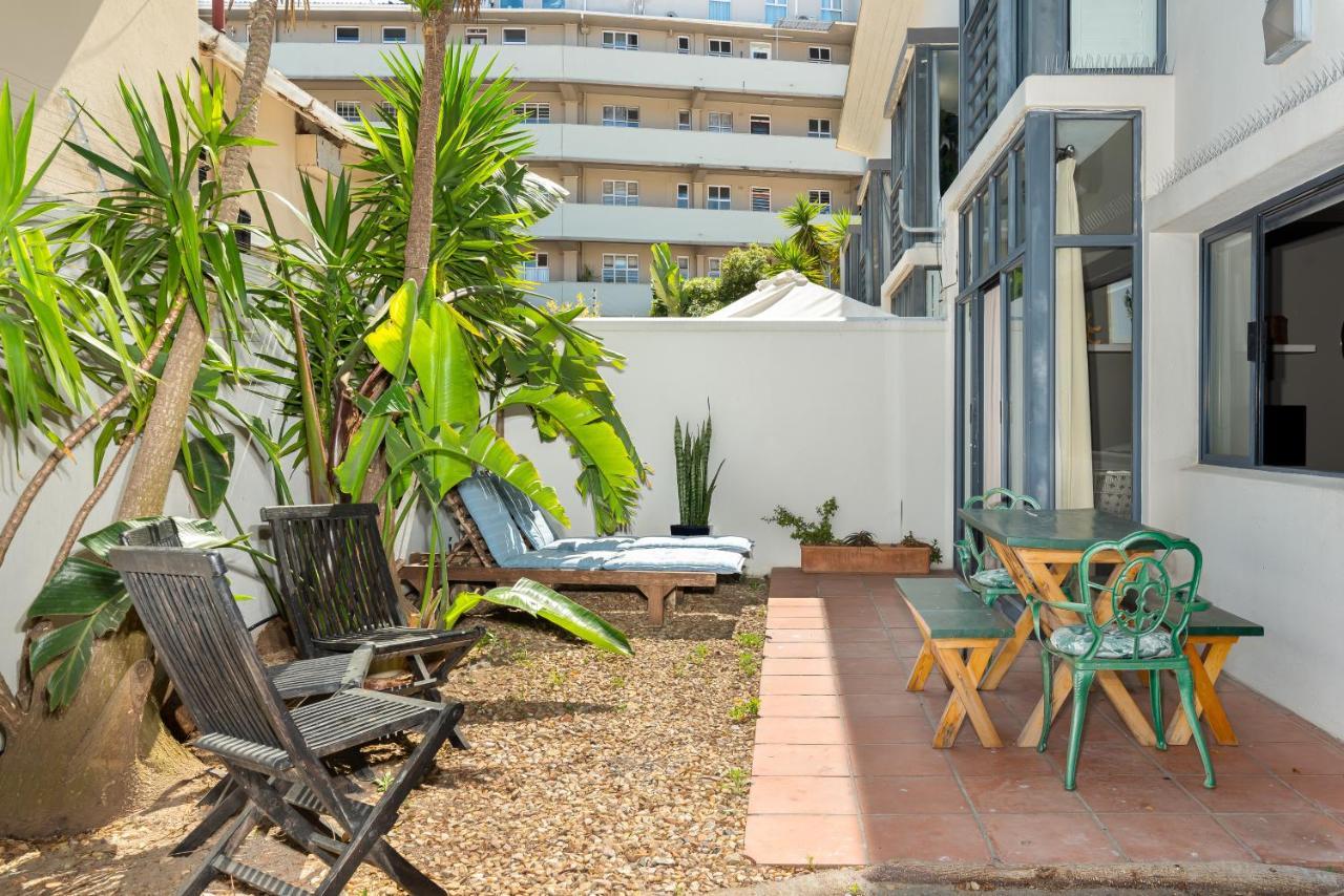 Planet Africa 18 Apartment Cape Town